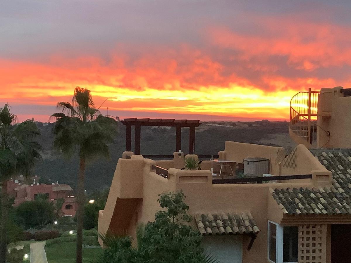 Casares Vacations Lejlighed Eksteriør billede